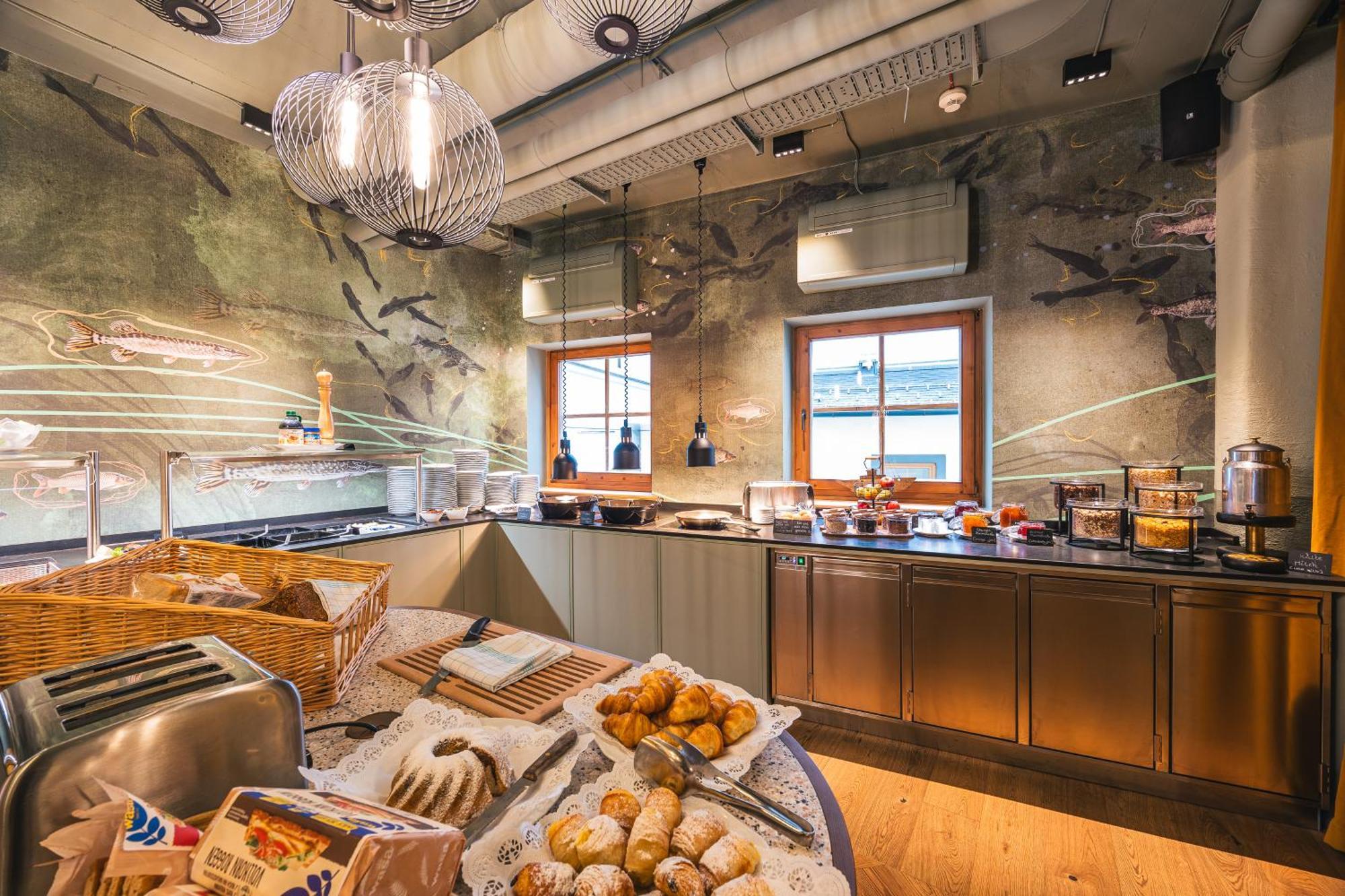 Fish'Inn Zell - Hotel Fischerwirt Цел ам Зее Екстериор снимка