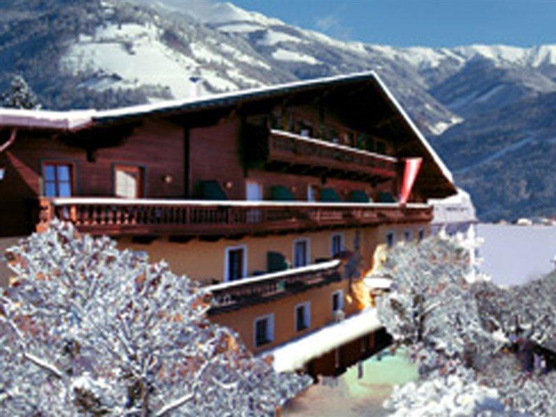 Fish'Inn Zell - Hotel Fischerwirt Цел ам Зее Екстериор снимка